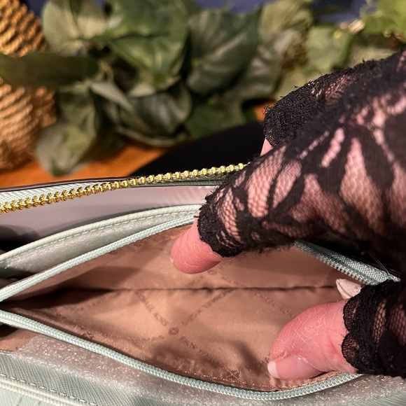 NWT Michael Kors Jade large embossed leather jet set travel wallet/wristlet - Picture 10 of 13